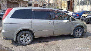 Nissan Presage 2.5