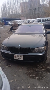 BMW 750i