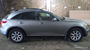 Infiniti FX35